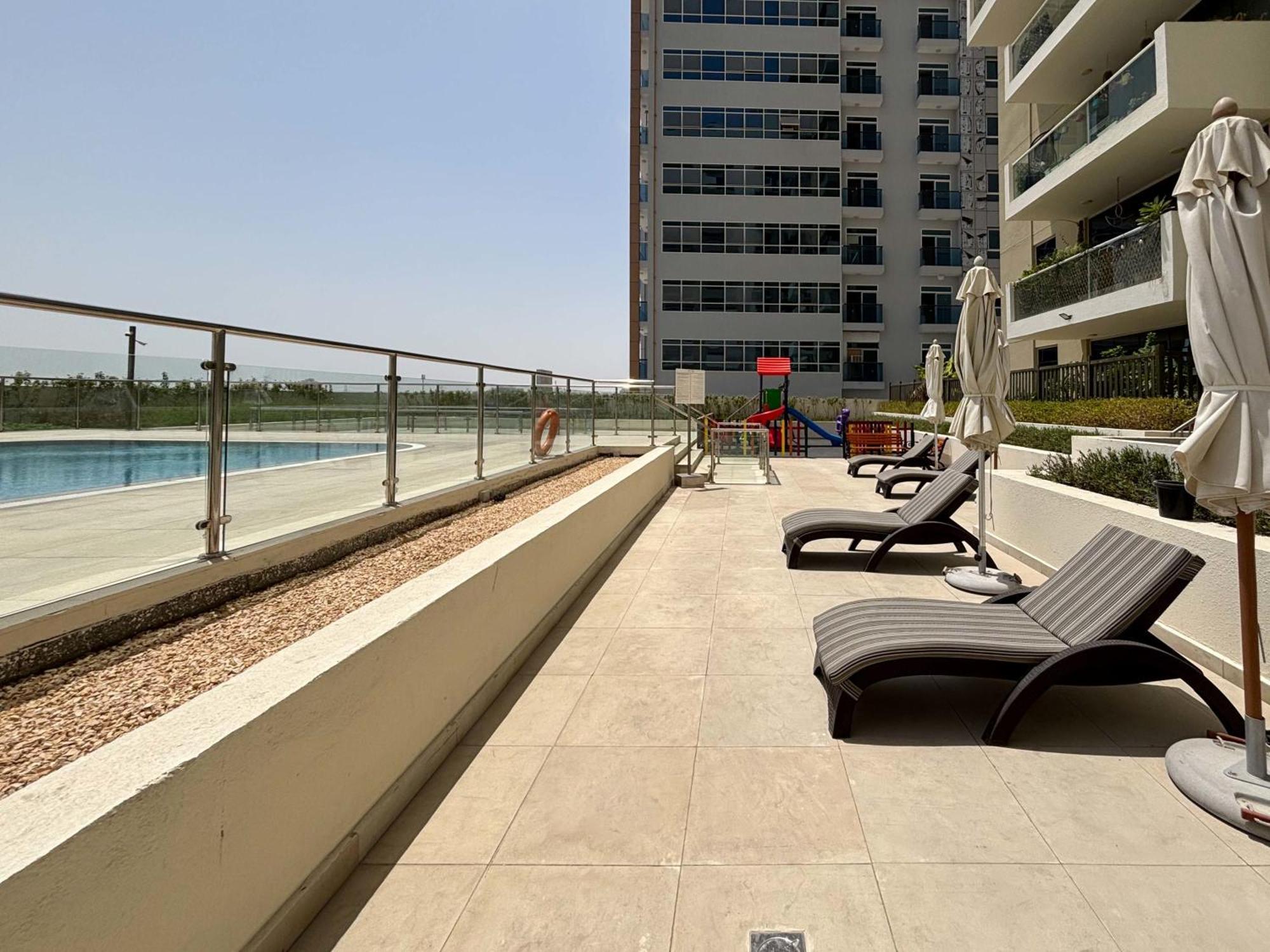 Frank Porter - Shaista By Azizi Apartment Dubai Exterior photo